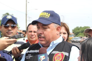 Rescatan con vida a tres niños y una dama de un incendio en Maracaibo