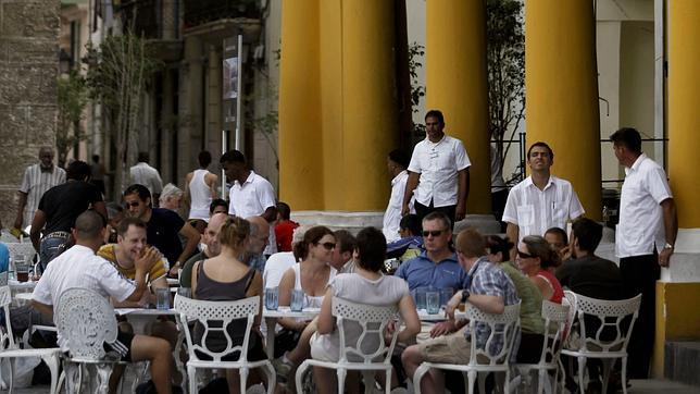 La cerveza escasea en Cuba