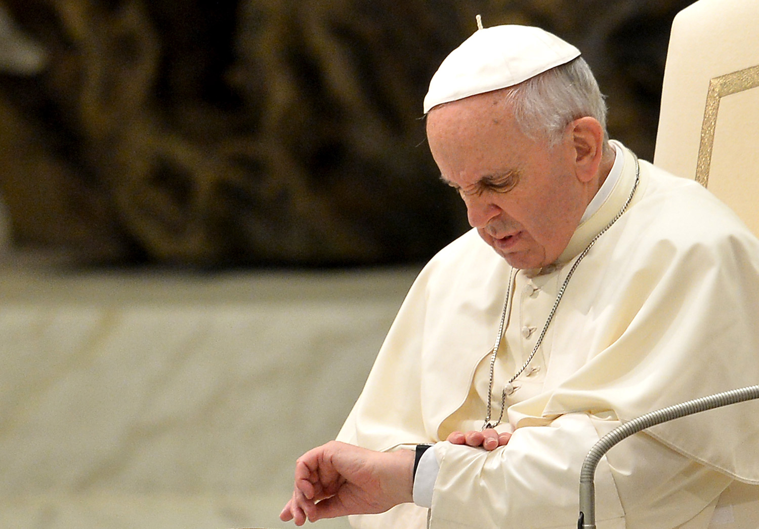 Papa Francisco: Hay bombas en el Vaticano, son los chismes