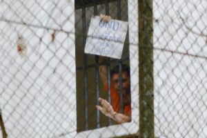 Rechazan violación de Derechos Humanos a Leopoldo López