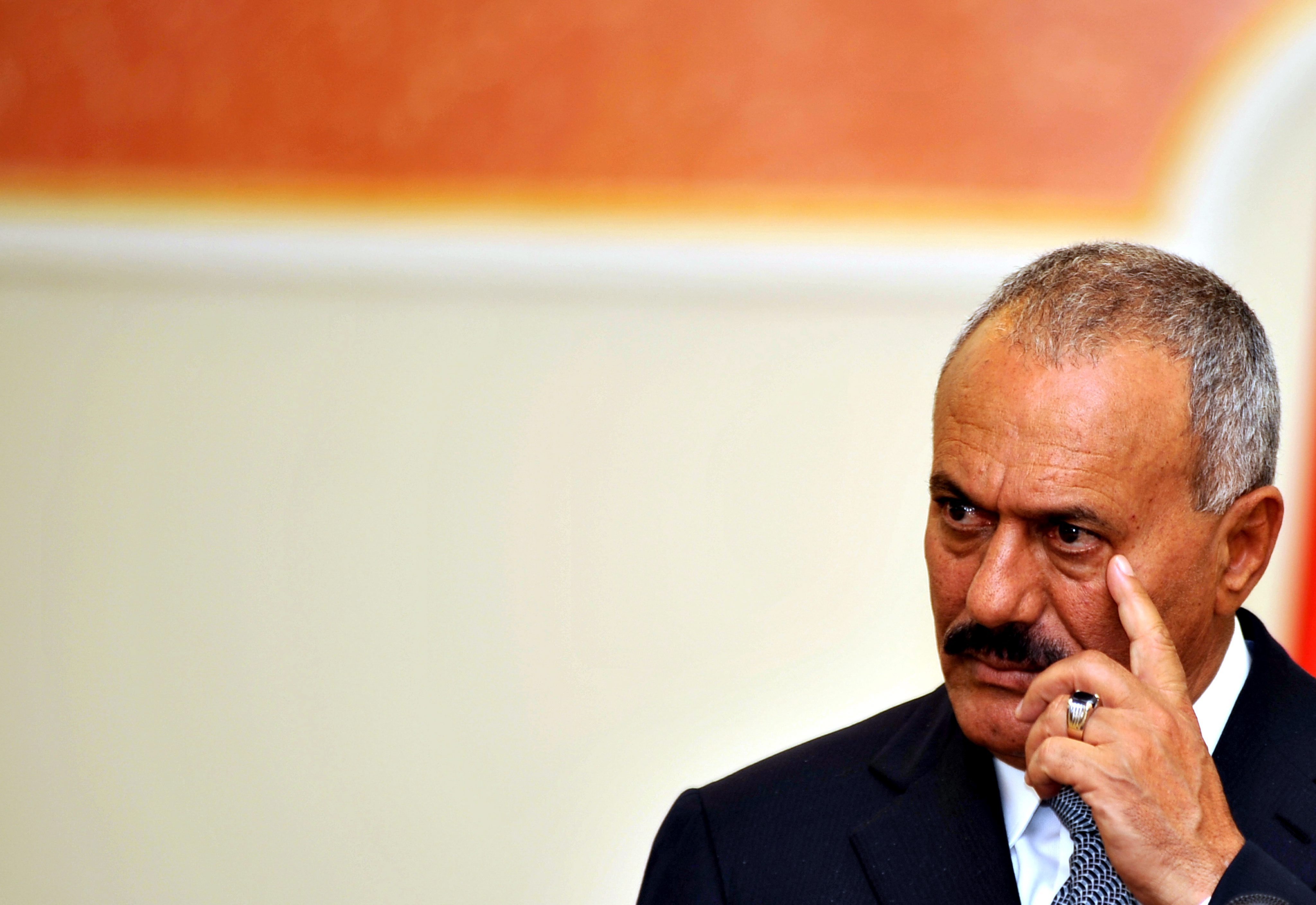 Ex presidente de Yemen rechaza sanciones de la ONU y su partido abandona gobierno