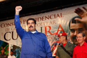 Aleccionan a Maduro de cómo se debe operar una revolución cultural