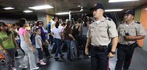 Reforzarán seguridad en el Metro de Caracas por temporada decembrina
