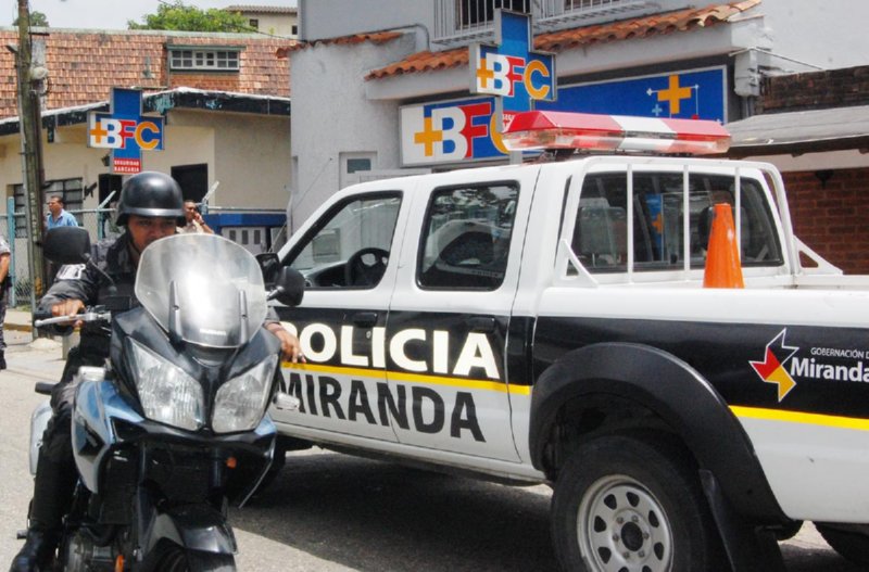 Detenido sujeto vinculado a ataque con explosivo a sede de Policía de Miranda