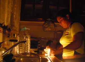 Vecinos de La Isabelica llevan tres días sin luz