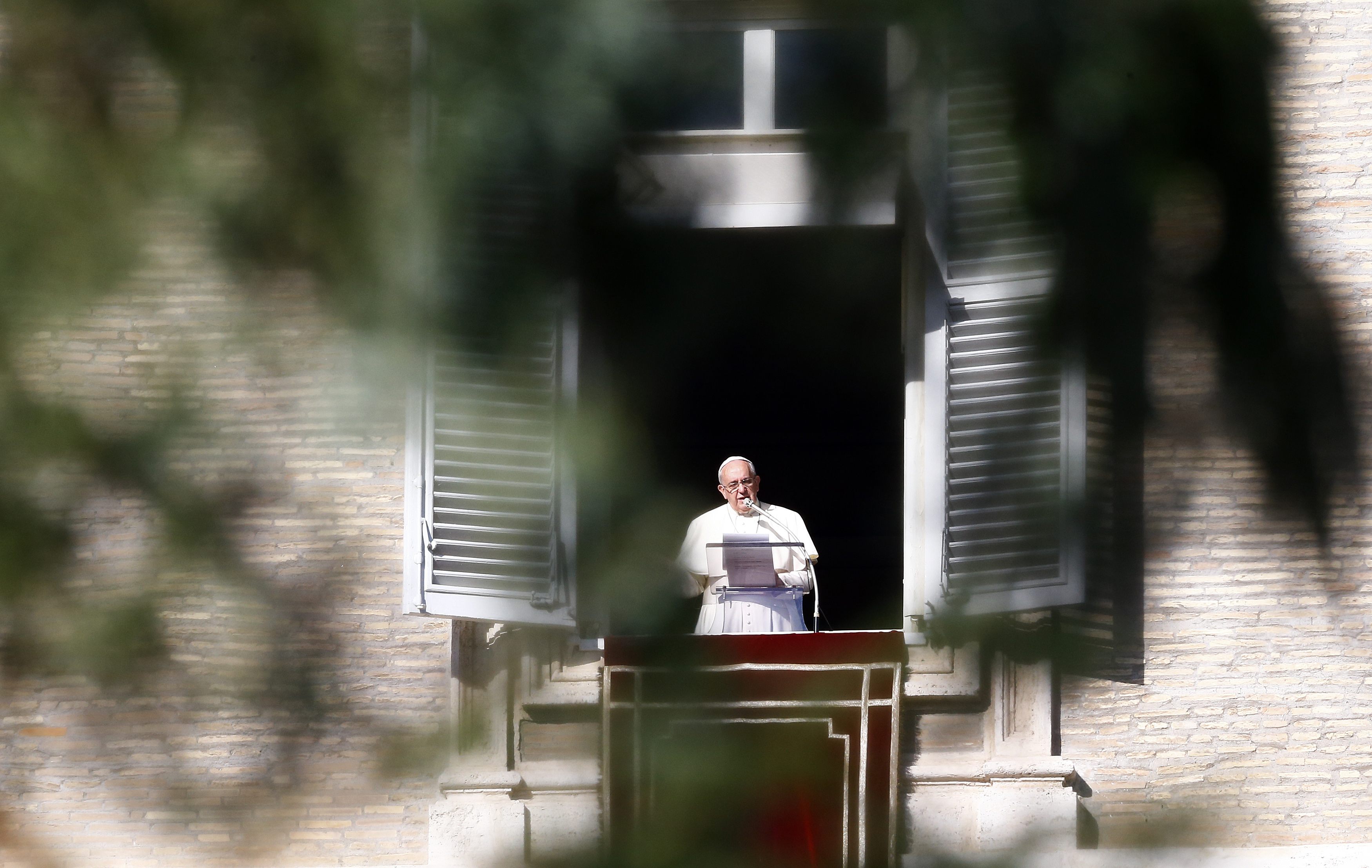 El Papa pide a los cristianos que se dejen consolar y no sucumban a la tristeza