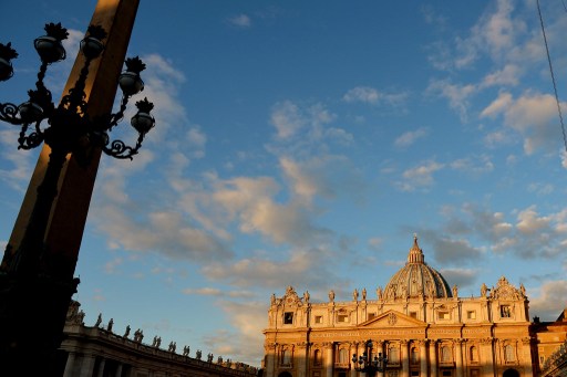 No uno, ni dos, ni tres…El Vaticano ha descubierto cientos de millones de euros escondidos