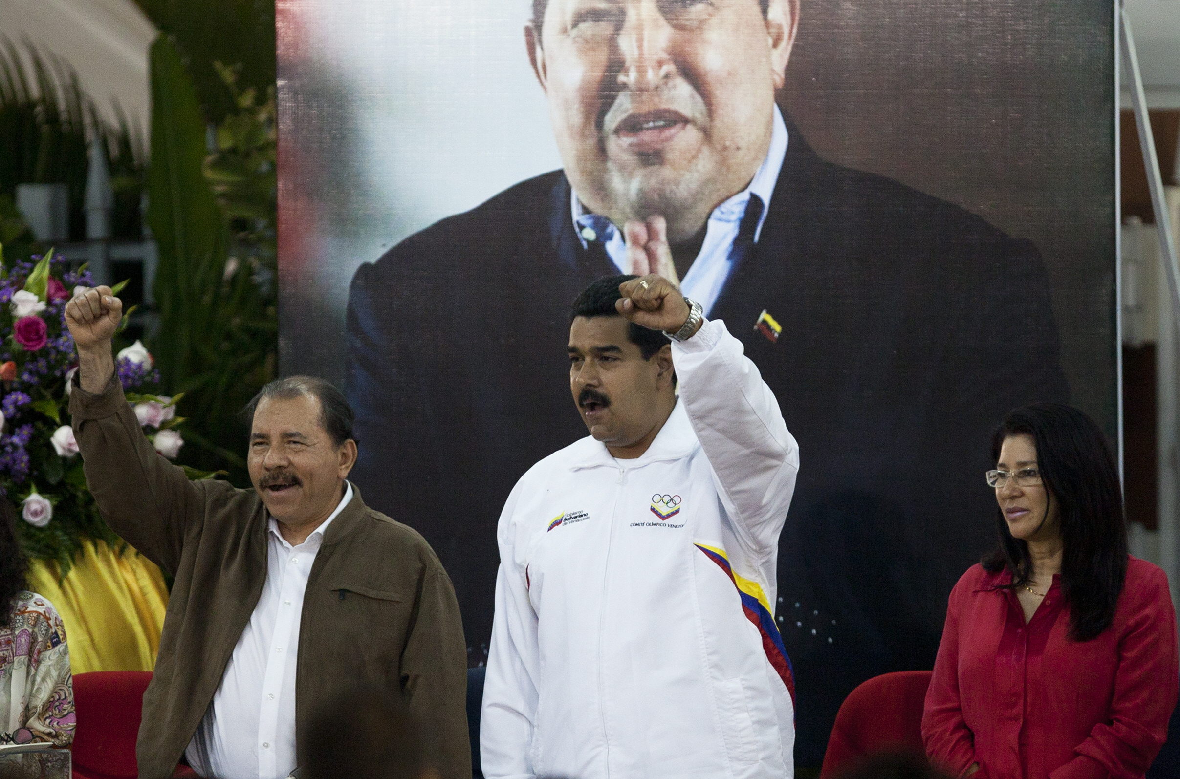 Ortega expresa su solidaridad a Maduro por supuesto plan golpista