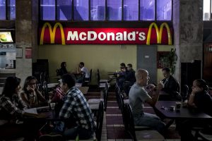 McDonald´s cierra siete restaurantes en Venezuela
