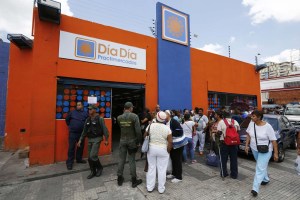 WSJ: Ir a la cárcel es un riesgo ocupacional para los comerciantes en Venezuela