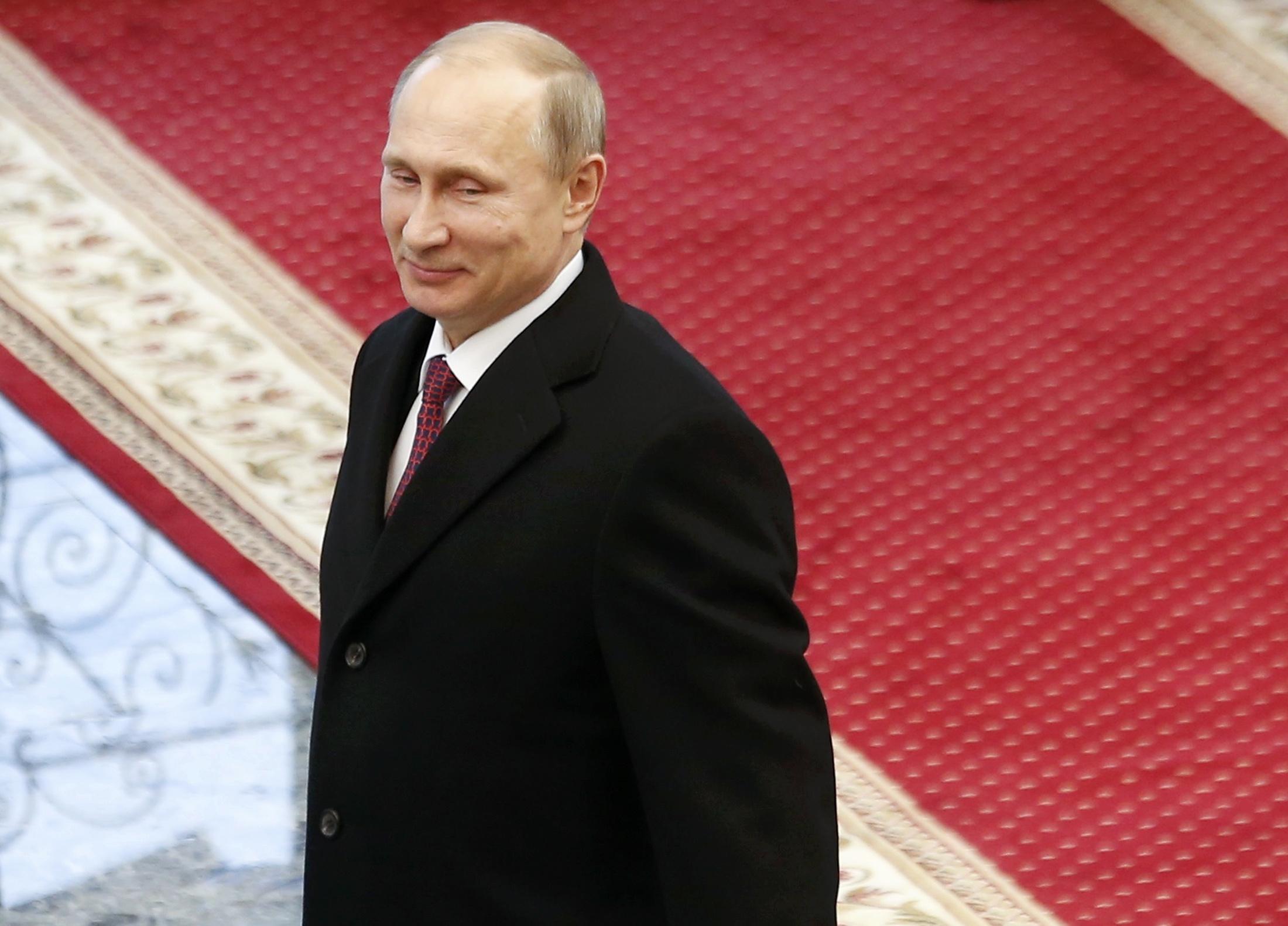 Putin anuncia un alto el fuego en Ucrania desde las 0 horas del 15 de febrero