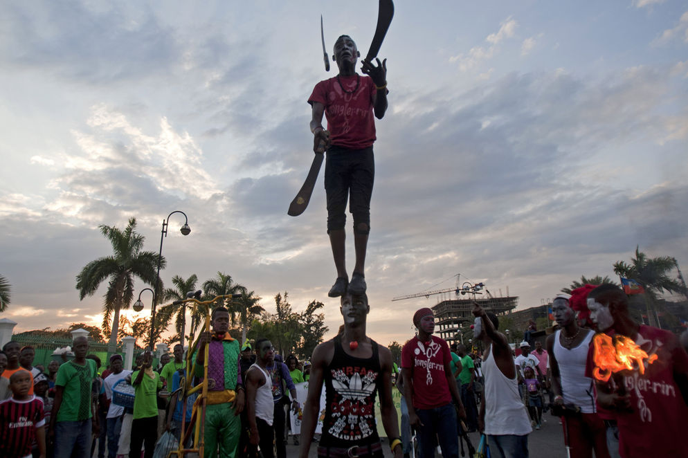 Veinte personas murieron electrocutadas en carnaval de Haití