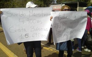 En Zulia, maestros exigen aumento salarial (Fotos)