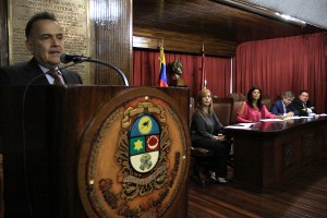 Colegio de Abogados de Caracas insta a la FGR Luisa Ortega Díaz a ejercer acciones sobre su pronunciamiento