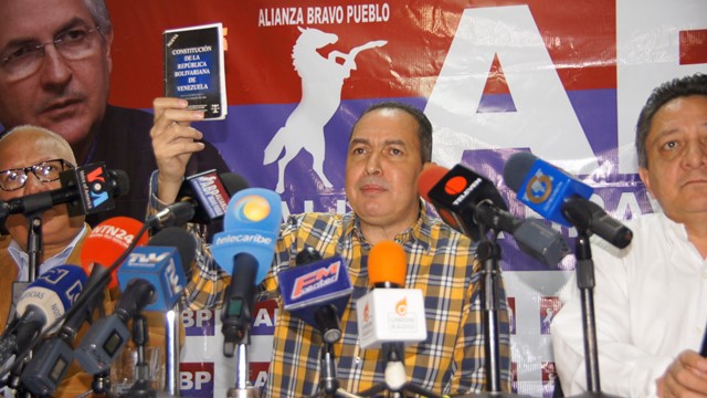 Richard Blanco: No se justifica el traslado de Daniel Ceballos a otra cárcel