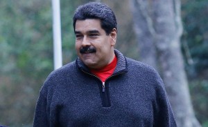Maduro achaca a “guerra económica” contracción del tres por ciento en 2014