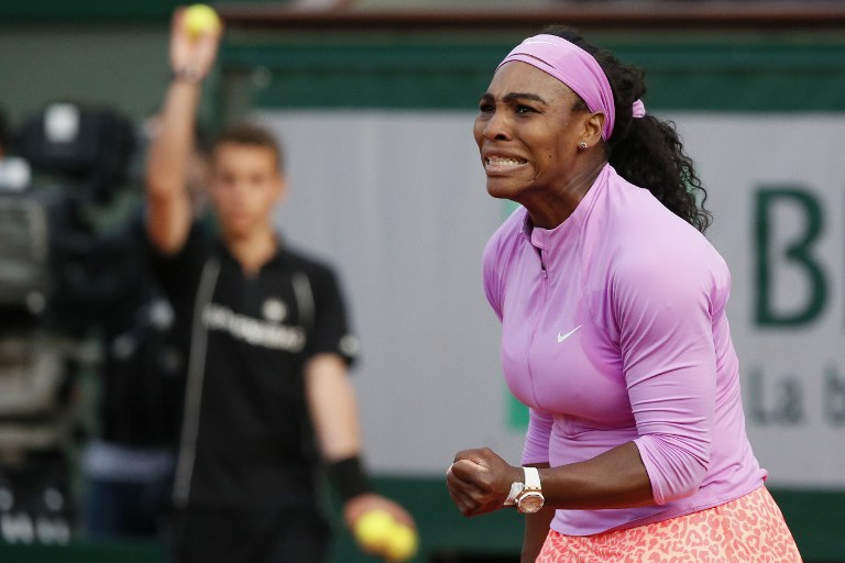 Djokovic y Nadal pasan a octavos de París; Serena arrasa con Azarenka