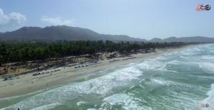 Querrás ir a Playa El Agua luego de sobrevolar sus playas con nosotros (Video)