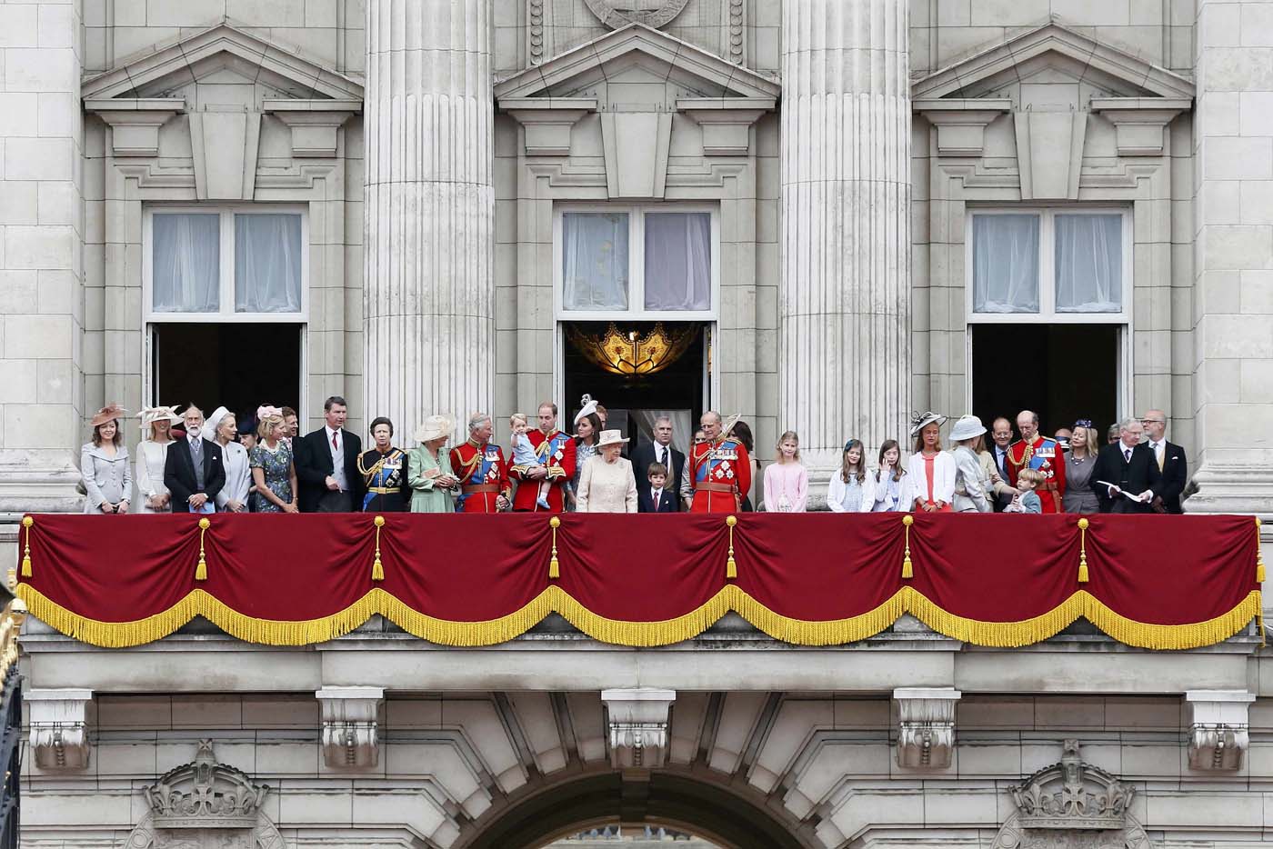 El balcón de Buckingham, en el centro de los grandes momentos de la monarquía británica