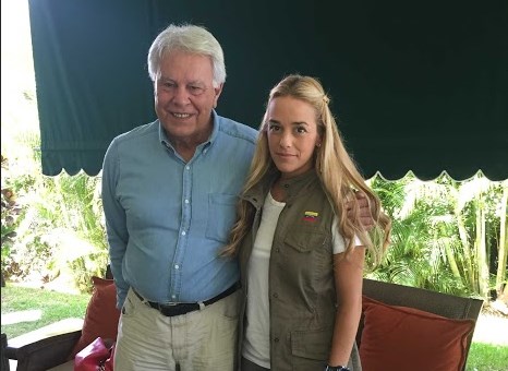 Tintori y de Ceballos analizaron junto a Felipe González casos de presos políticos