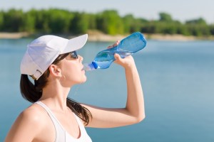 Mantenerse hidratado mejora el desempeño mental