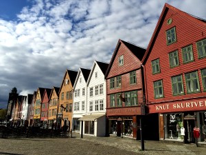 Bergen, el corazón multicolor de los fiordos noruegos