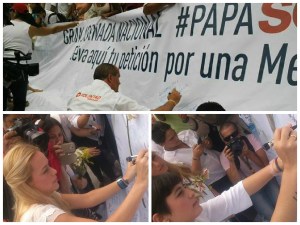 Venezolanos escriben sus plegarias desde la Iglesia Chiquinquirá #PapaSOSVenezuela  (Fotos)
