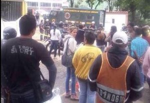Prostestaron frente a Cicpc San Cristobal por violación a los DDHH