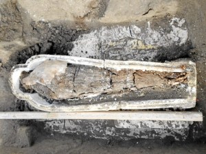 Descubren tumbas con momias que datan de hace más de 2.500 años en Egipto