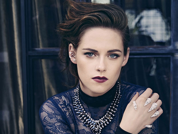 Kristen Stewart no solo atrae vampiros, ahora dice que también “habla con fantasmas” (CU-CU)