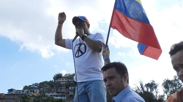 Tirso Flores: Las inhabilitaciones a Ceballos y Machado demuestran el miedo que tiene Maduro