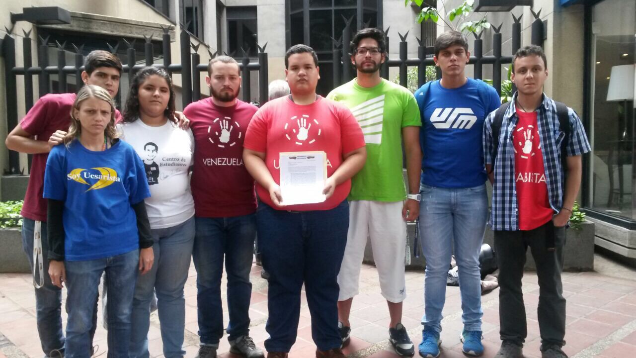Movimiento Estudiantil acude a la OEA para exigir su intermediación en elecciones parlamentarias