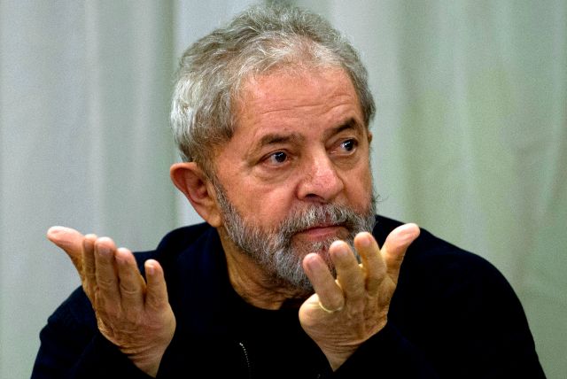 Lula dice que pedir la destitución de Rousseff es “pisotear” la Constitución