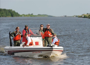 No hay rastro de la embarcación de los chicos desaparecidos en la costa de Florida