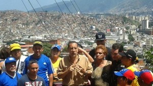 José Guerra: Maduro viaja a China para seguir endeudando a Venezuela