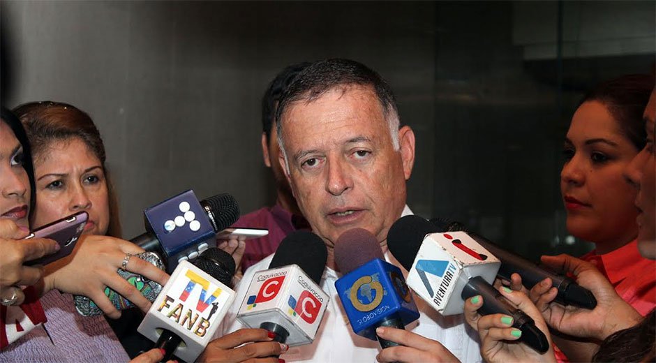 El llamado que hace Arias Cárdenas en medio de las fuertes protestas en Maracaibo