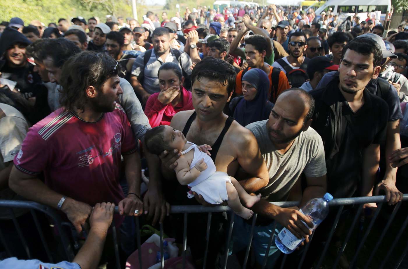 Croacia ya está llena de refugiados (fotos)