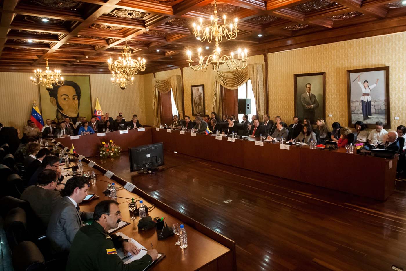 Ministros de Colombia y Venezuela se reúnen en la Casa Amarilla