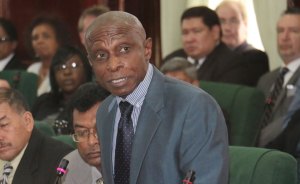 Guyana acusa a Venezuela de realizar vuelos ilegales sobre territorio en litigio