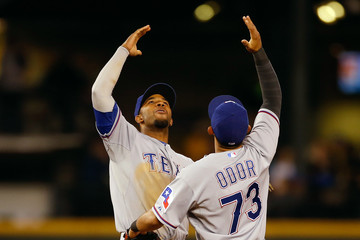 Elvis Andrus, Rougned Odor y Adrián Beltré acabaron con los Atléticos de Oakland