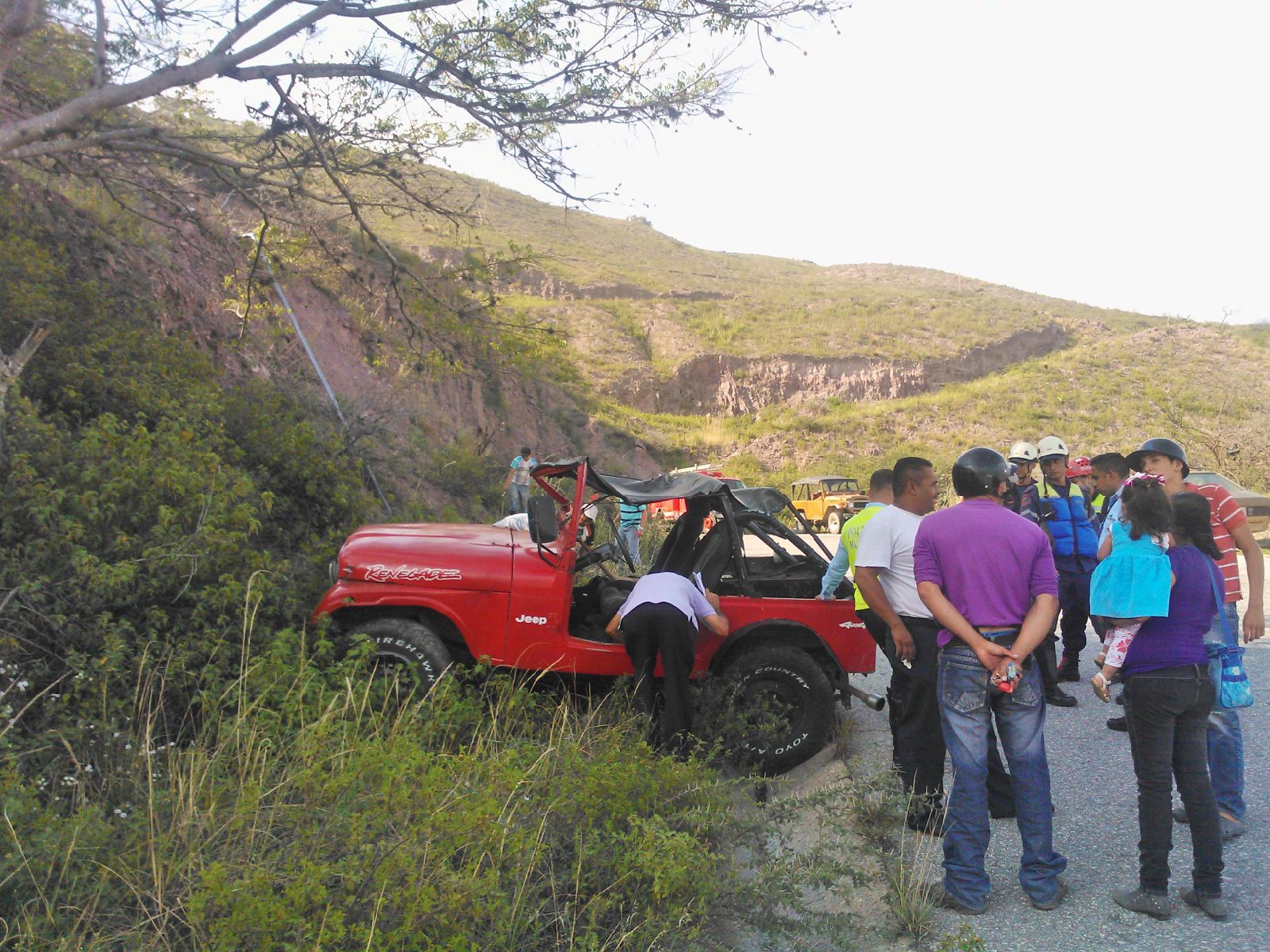 En Mérida murió agricultor tras lanzarse de su jeep