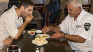 El restaurante que ofrece descuento a israelíes y palestinos que coman juntos