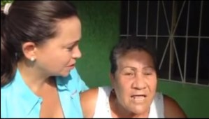 “Voté por Chávez y me arrepiento hasta el día que mi madre me parió”, dice mujer a María Corina (Video)
