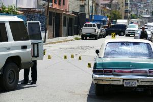 Fuerte tiroteo tras lanzamiento de granada en El Cementerio