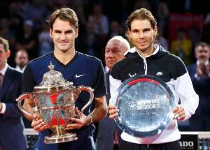 Roger Federer y Rafael Nadal regresan entre los cinco mejores del ATP
