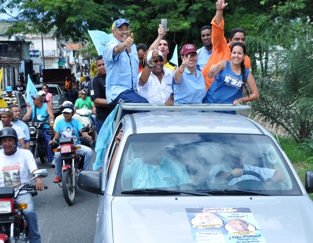 García: Con esta gran caravana le decimos a Maracay que el triunfo de la unidad no lo para nadie