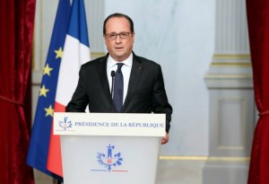 Popularidad de Hollande sube ocho puntos tras los atentados de París