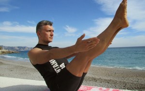 El yoga también brinda beneficios a los hombres con cáncer de próstata, según estudio