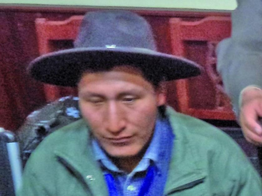 Detienen por supuesta violación a un alcalde del partido de Evo Morales