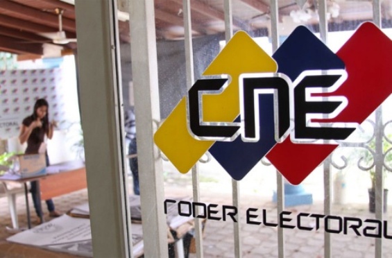 Capriles: Día uno del lapso de cinco días para que el CNE verifique las firmas